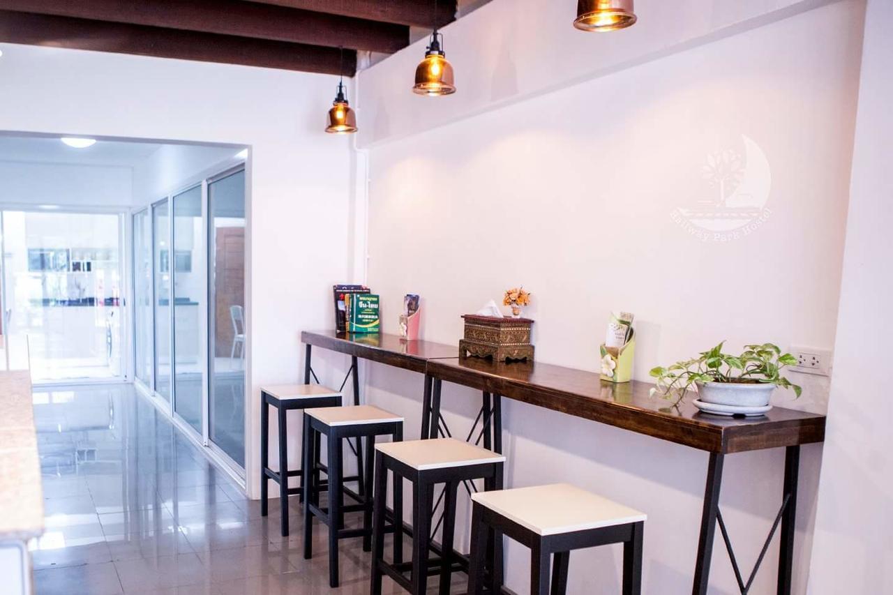 Railway Park Hostel Chiang Mai Luaran gambar