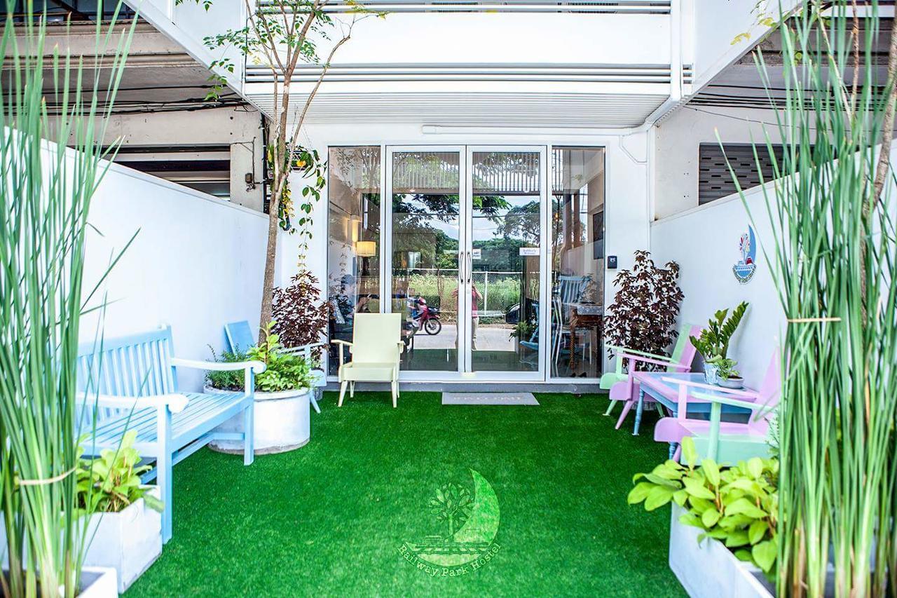 Railway Park Hostel Chiang Mai Luaran gambar